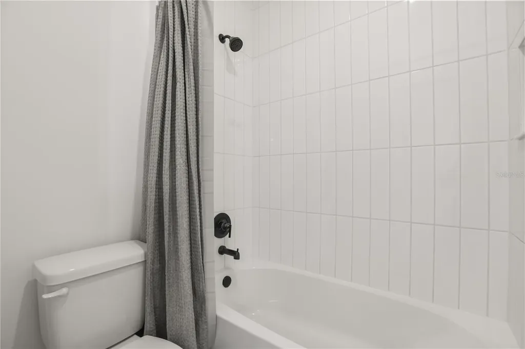 2137 Brighton Lane Orlando FL 32817