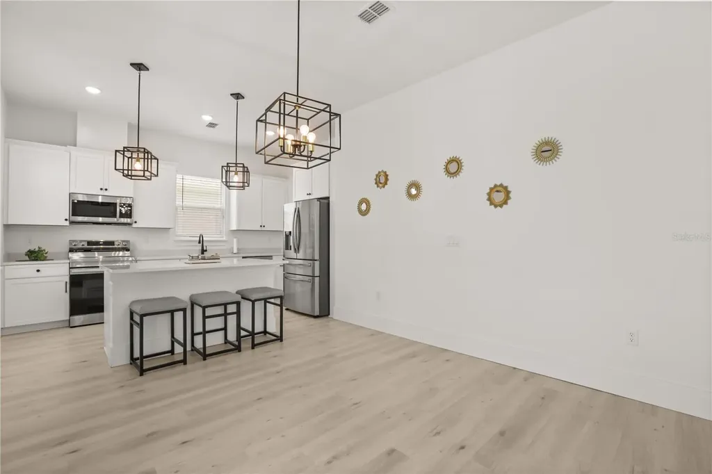 2137 Brighton Lane Orlando FL 32817