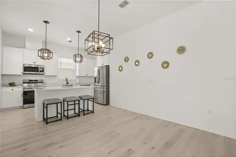 2137 Brighton Lane Orlando FL 32817