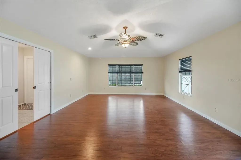 317 Woodland Trail Lady Lake FL 32159