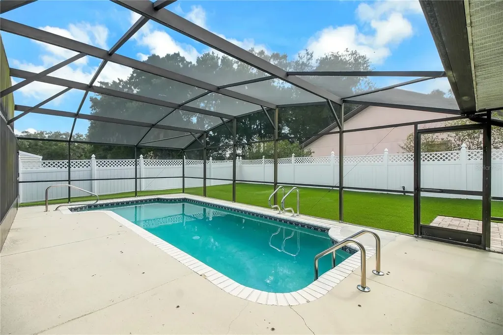 317 Woodland Trail Lady Lake FL 32159