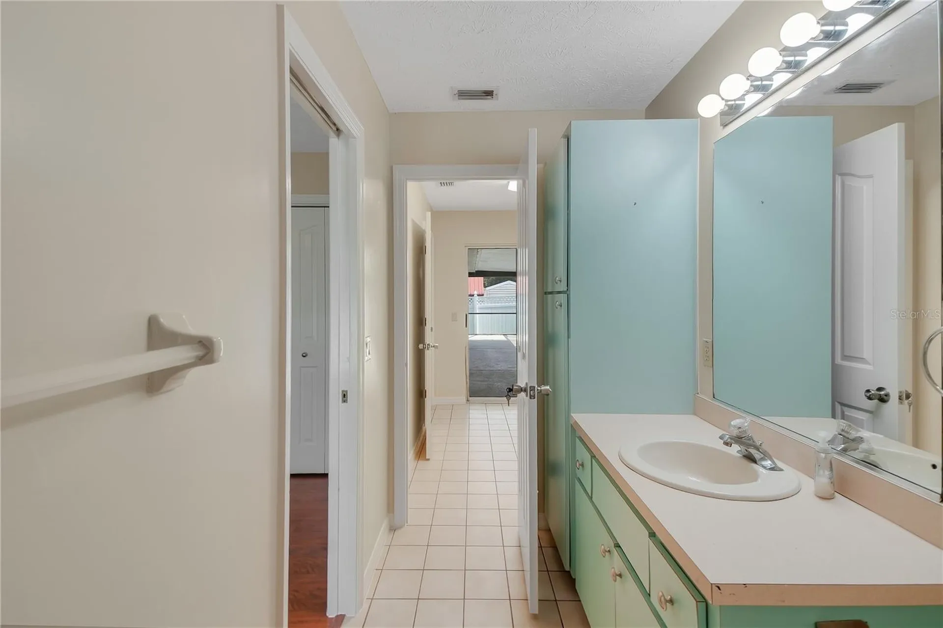 317 Woodland Trail Lady Lake FL 32159