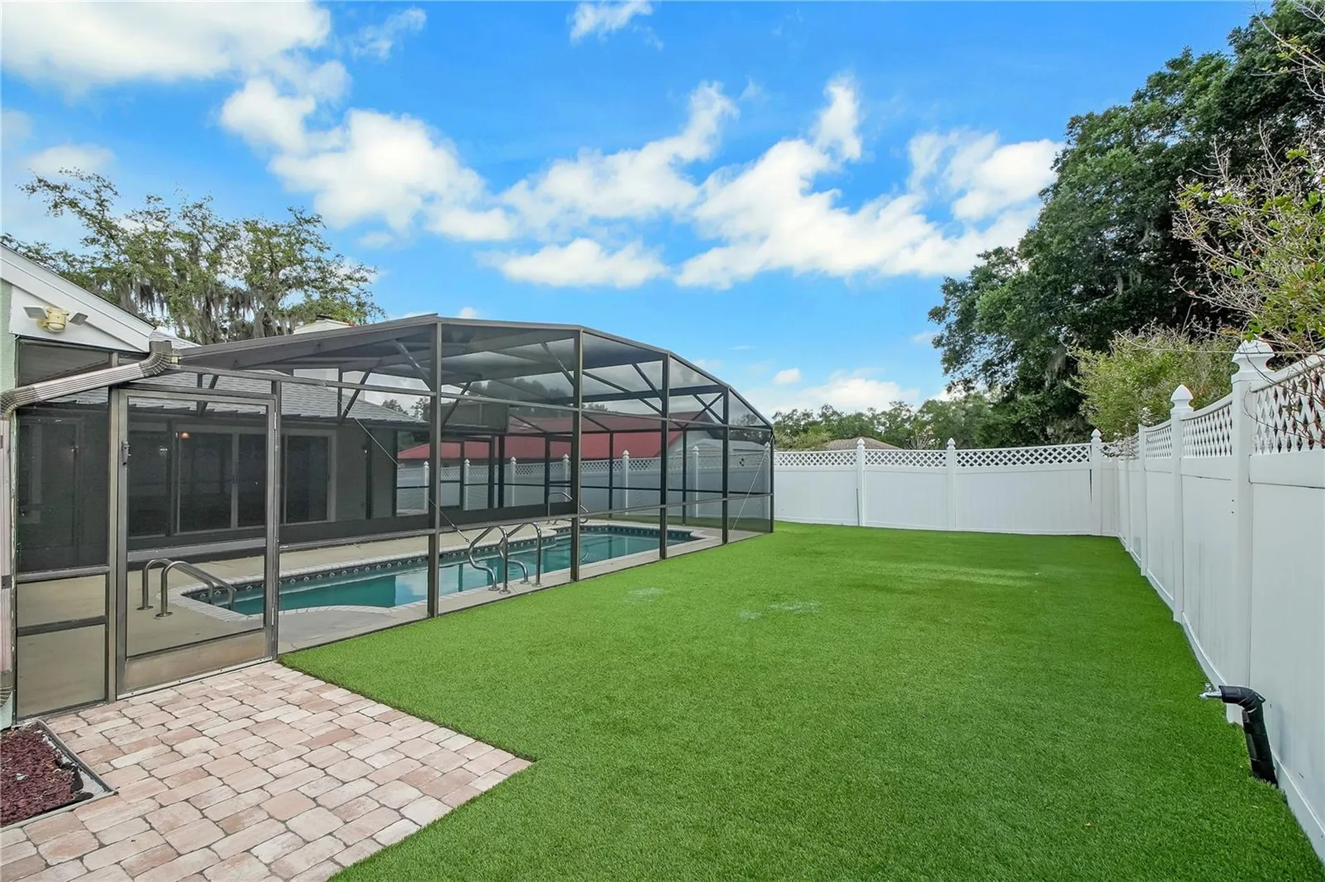 317 Woodland Trail Lady Lake FL 32159