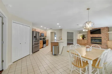 317 Woodland Trail Lady Lake FL 32159