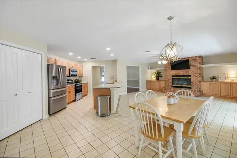 317 Woodland Trail Lady Lake FL 32159