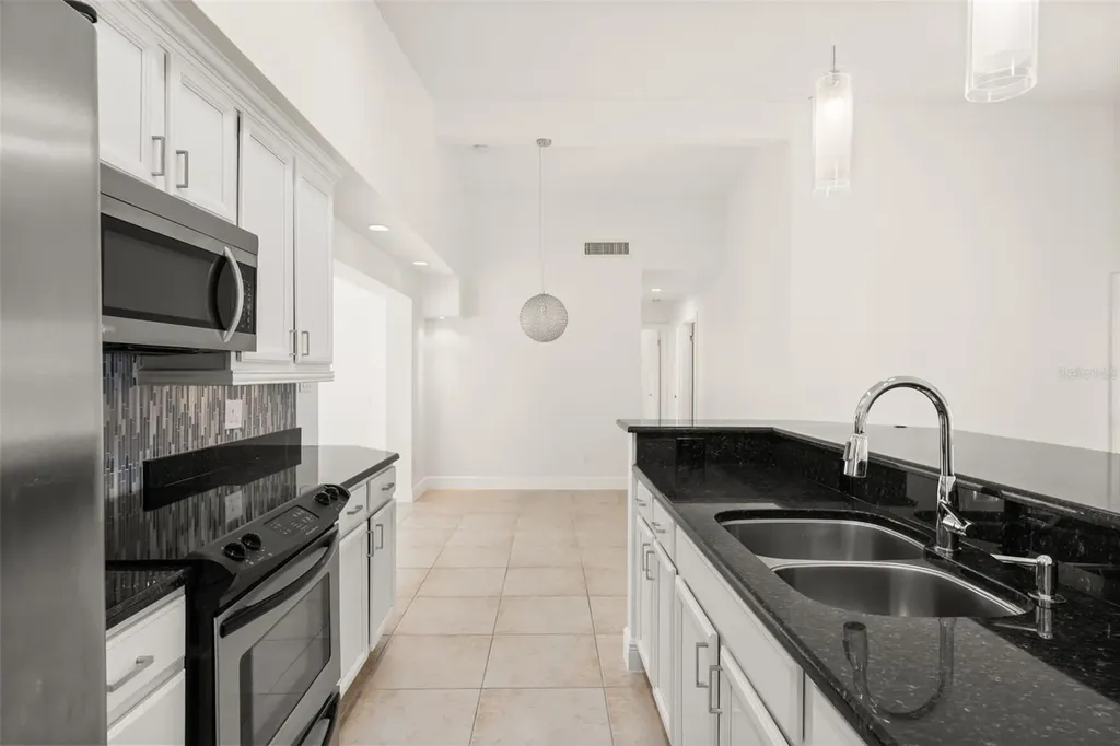 3317 Bougainvillea Street Sarasota FL 34239