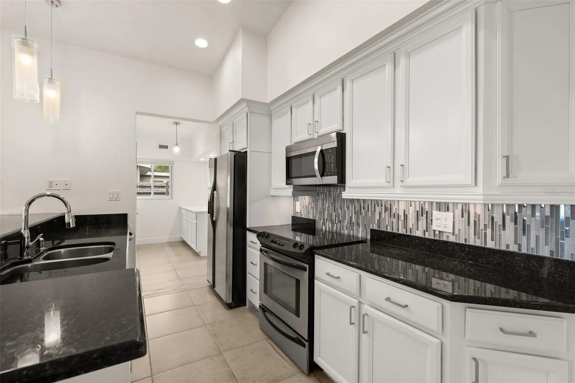3317 Bougainvillea Street Sarasota FL 34239