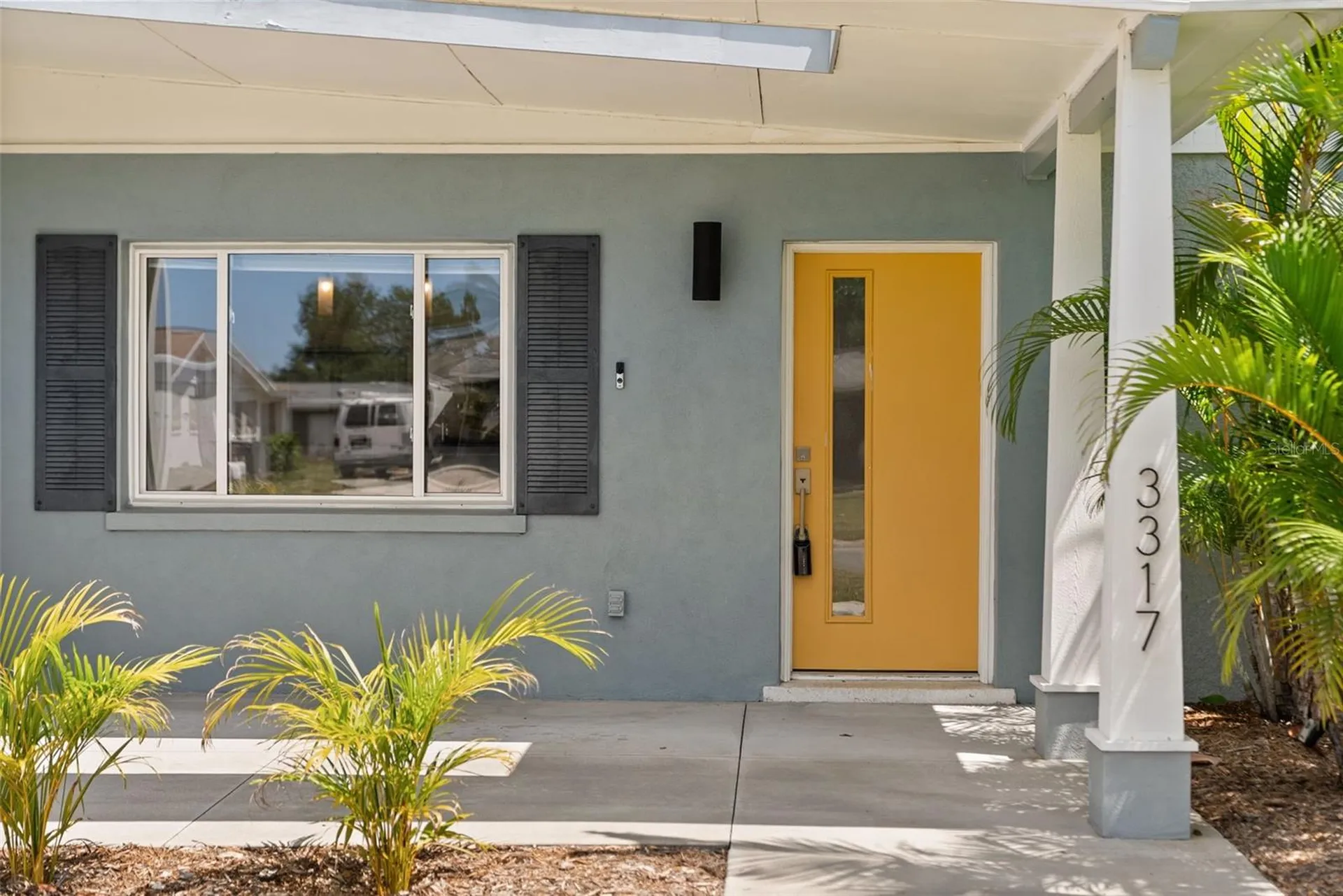 3317 Bougainvillea Street Sarasota FL 34239