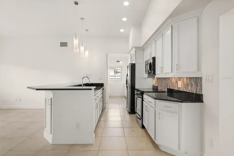 3317 Bougainvillea Street Sarasota FL 34239