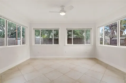 3317 Bougainvillea Street Sarasota FL 34239
