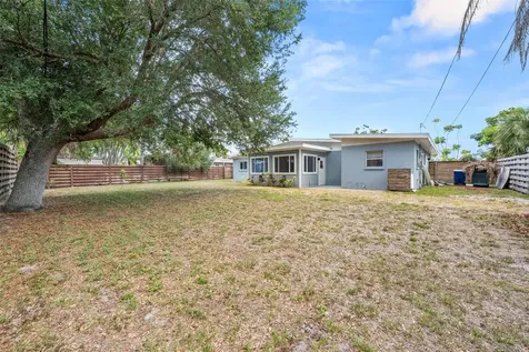 3317 Bougainvillea Street Sarasota FL 34239