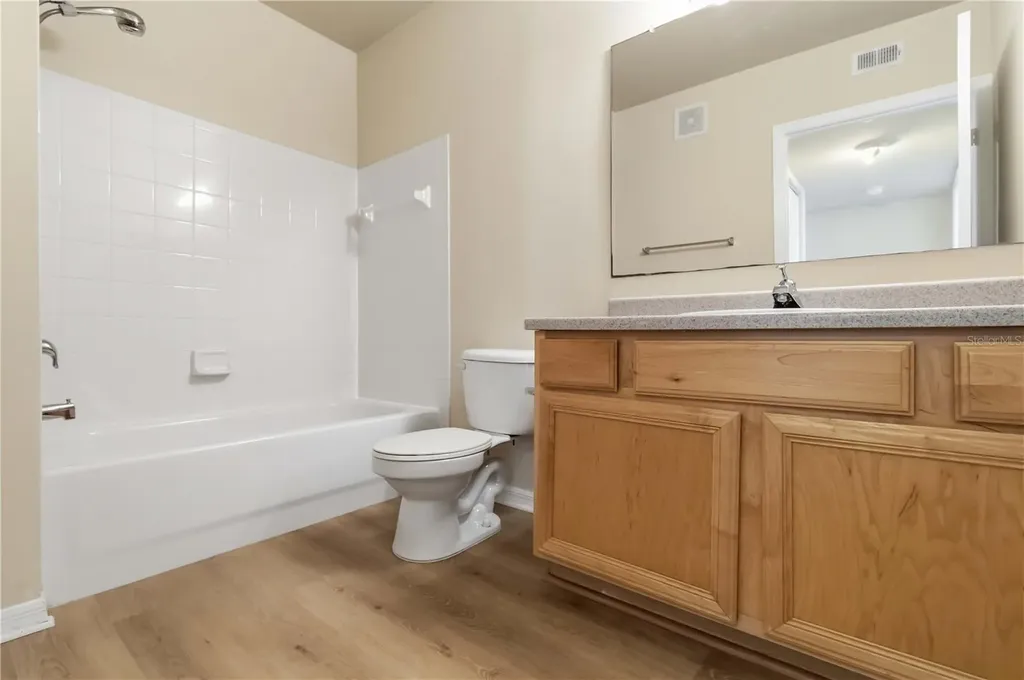 1025 Villagio Circle Sarasota FL 34237