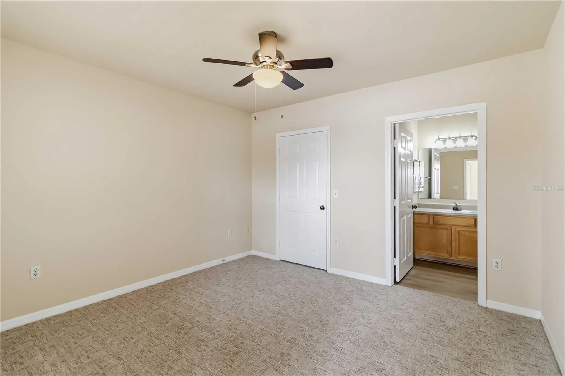 1025 Villagio Circle Sarasota FL 34237