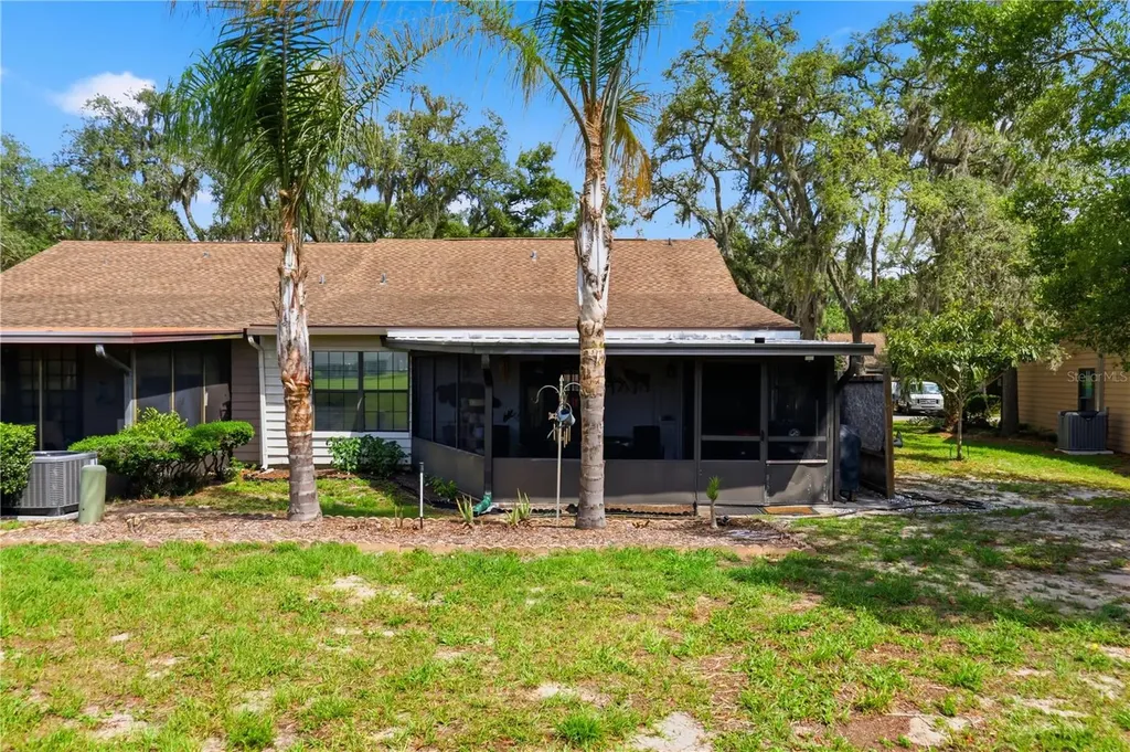 35086 Whispering Oaks Boulevard Dade City FL 33523