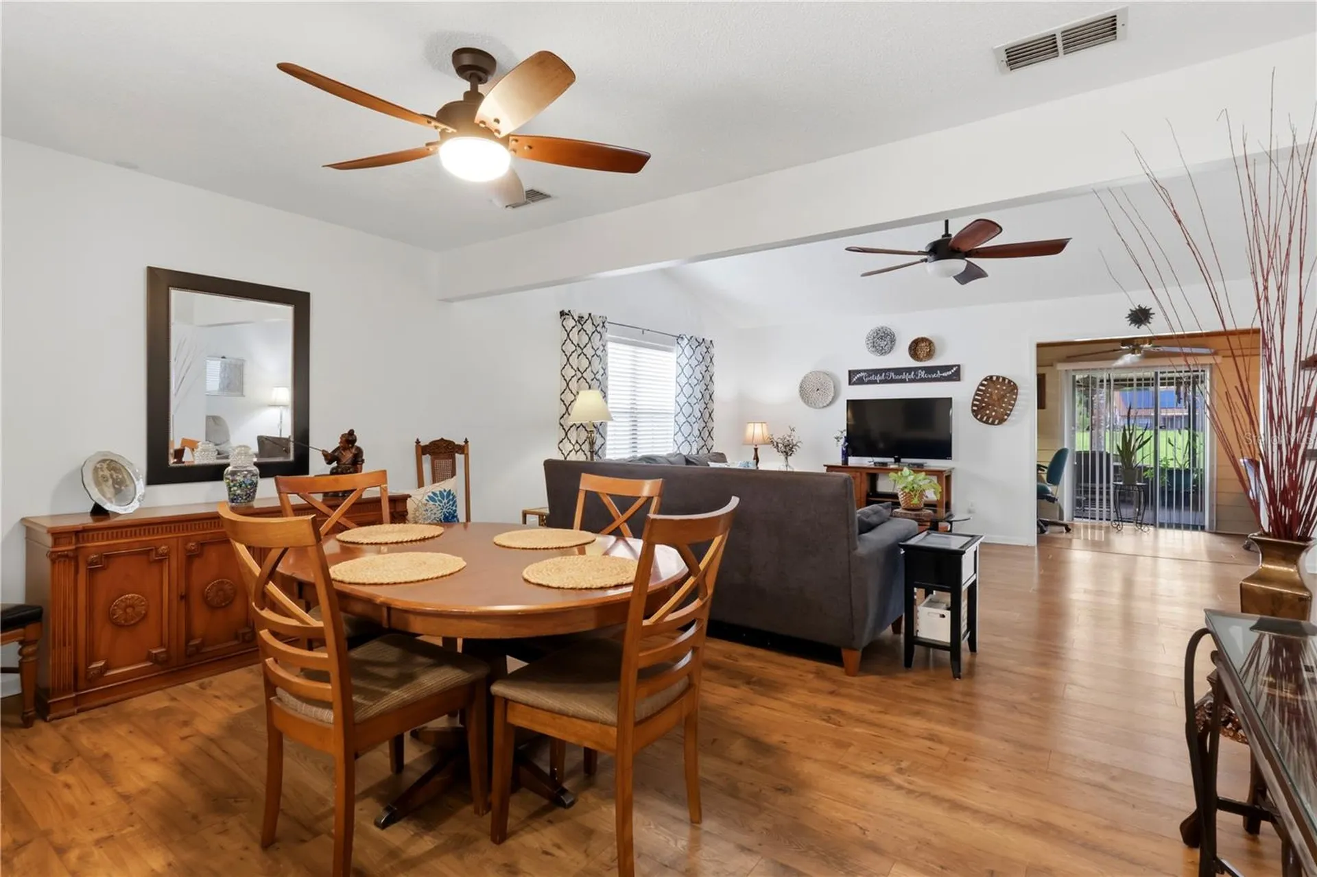 35086 Whispering Oaks Boulevard Dade City FL 33523