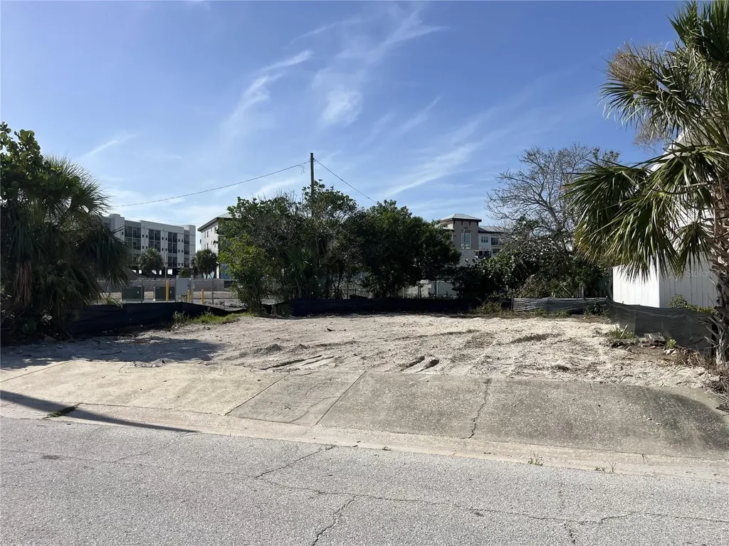 180 E Madeira Avenue Madeira Beach FL 33708