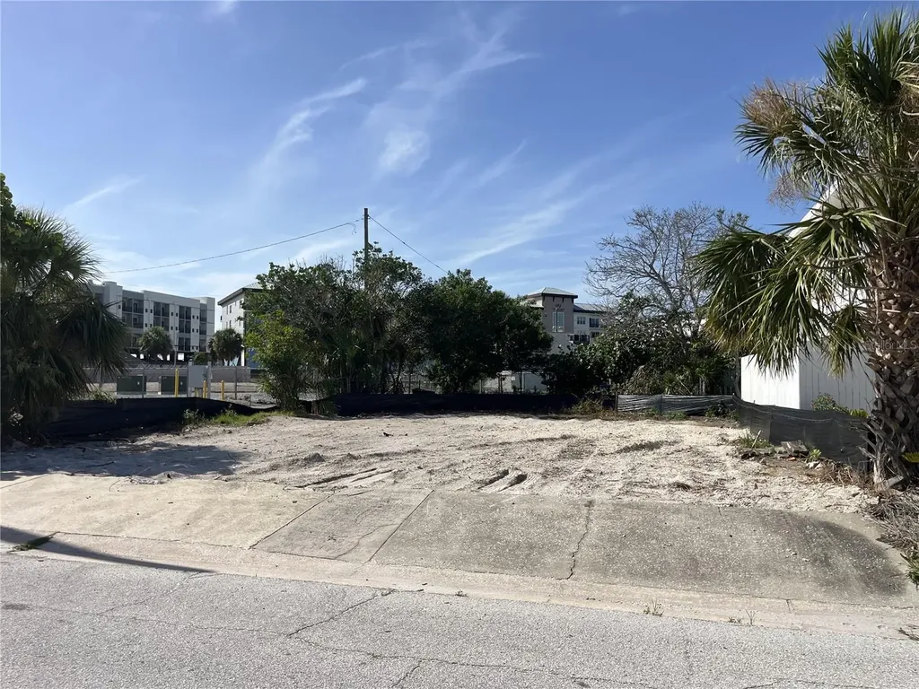 180 E Madeira Avenue Madeira Beach FL 33708