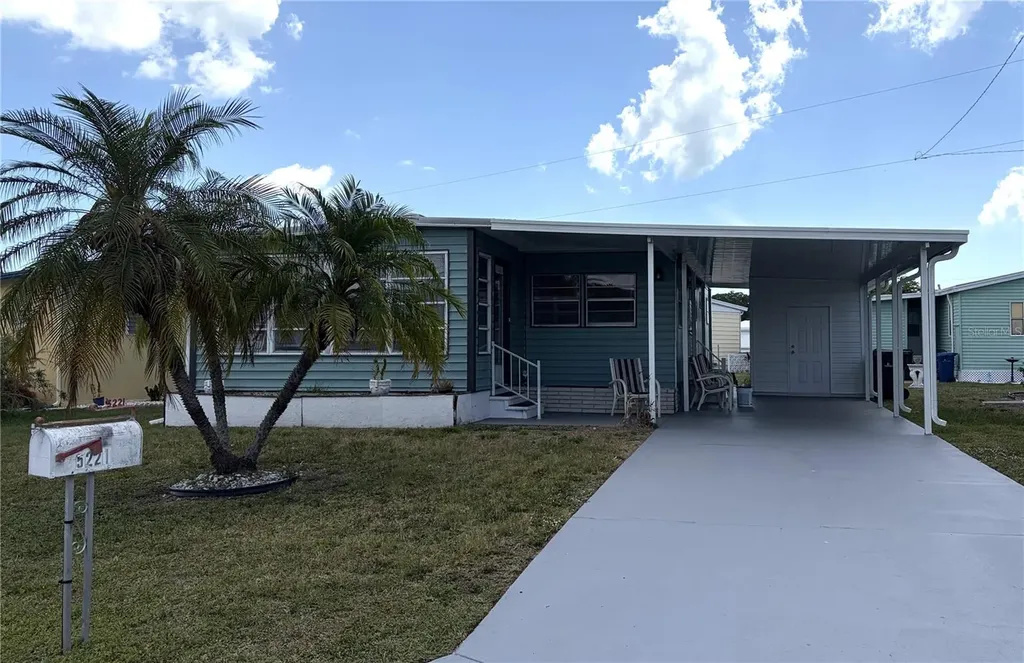 5221 Beechmont Avenue Sarasota FL 34234