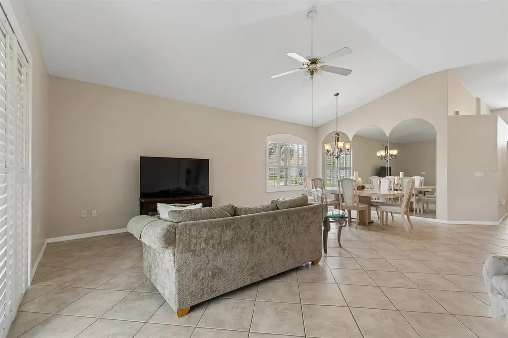 30600 Nickerson Loop Wesley Chapel FL 33543