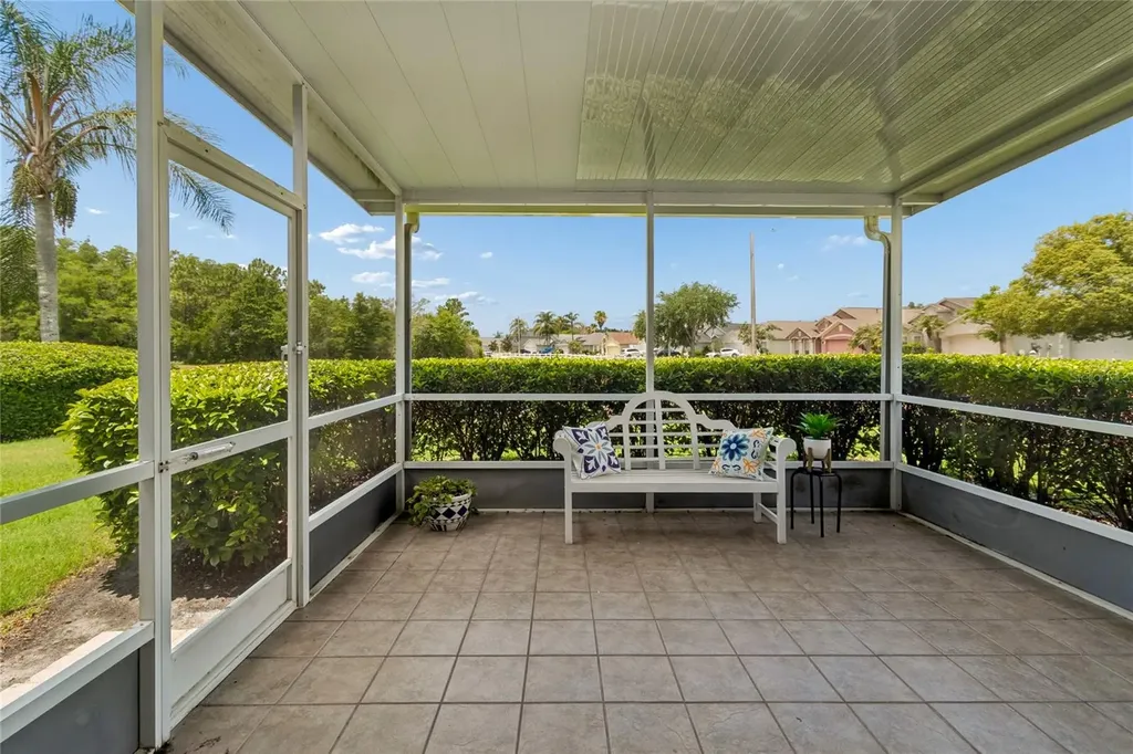 30600 Nickerson Loop Wesley Chapel FL 33543