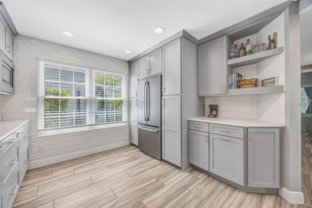 5018 Sterling Manor Drive Tampa FL 33647