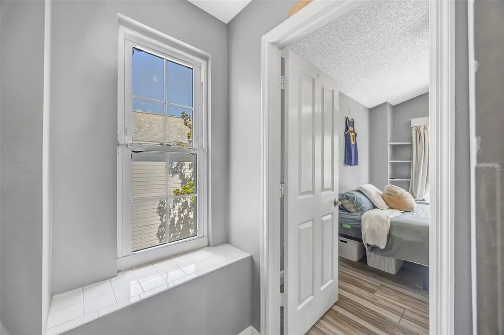 5018 Sterling Manor Drive Tampa FL 33647