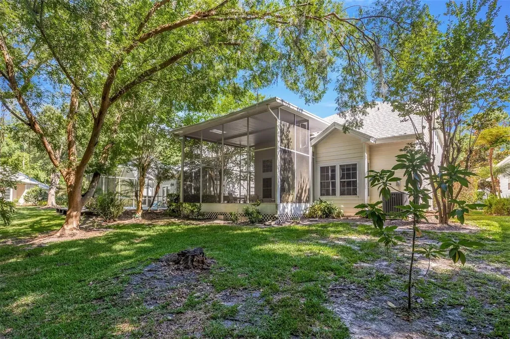 5018 Sterling Manor Drive Tampa FL 33647