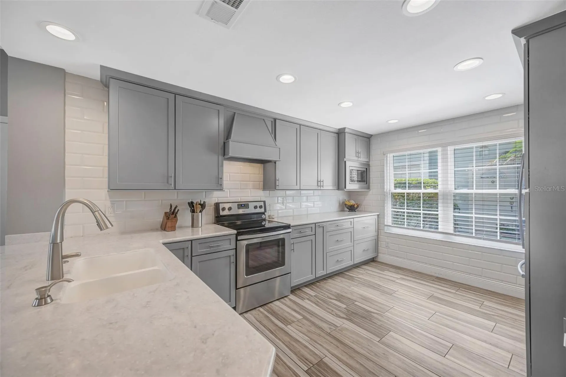 5018 Sterling Manor Drive Tampa FL 33647