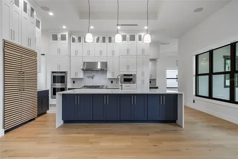 3701 S Lynwood Avenue Tampa FL 33611