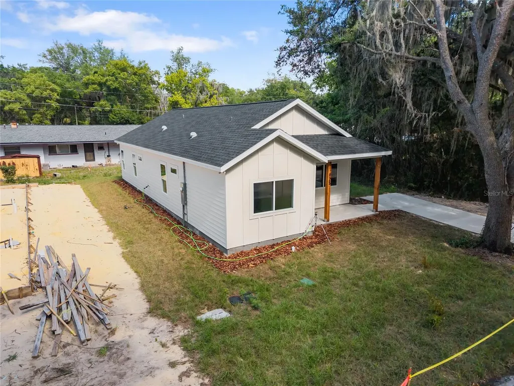 925 NE 17th Drive Gainesville FL 32641