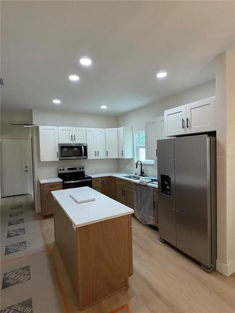 925 NE 17th Drive Gainesville FL 32641