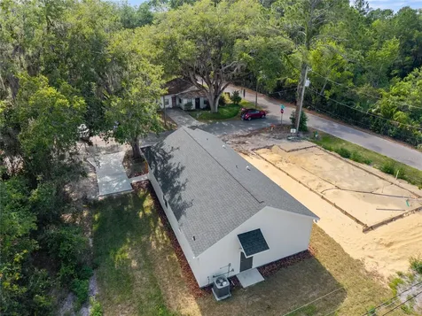 925 NE 17th Drive Gainesville FL 32641