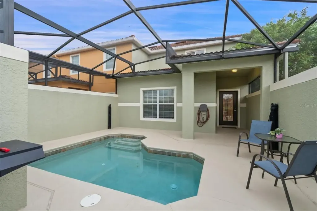 3071 Beach Palm Avenue Kissimmee FL 34747