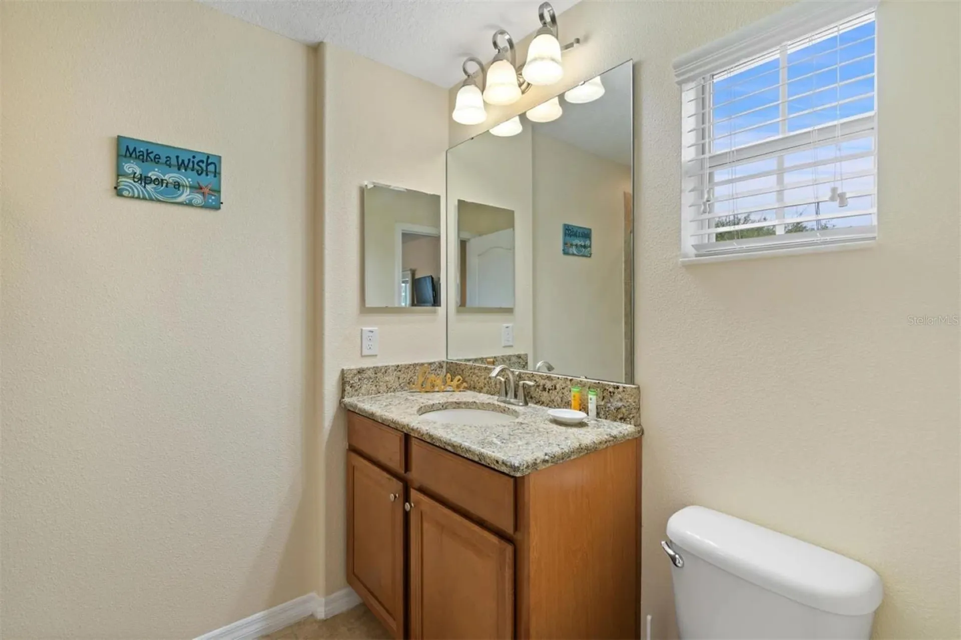3071 Beach Palm Avenue Kissimmee FL 34747