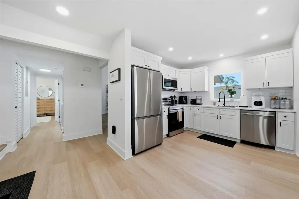 2600 Barksdale Court Clearwater FL 33761