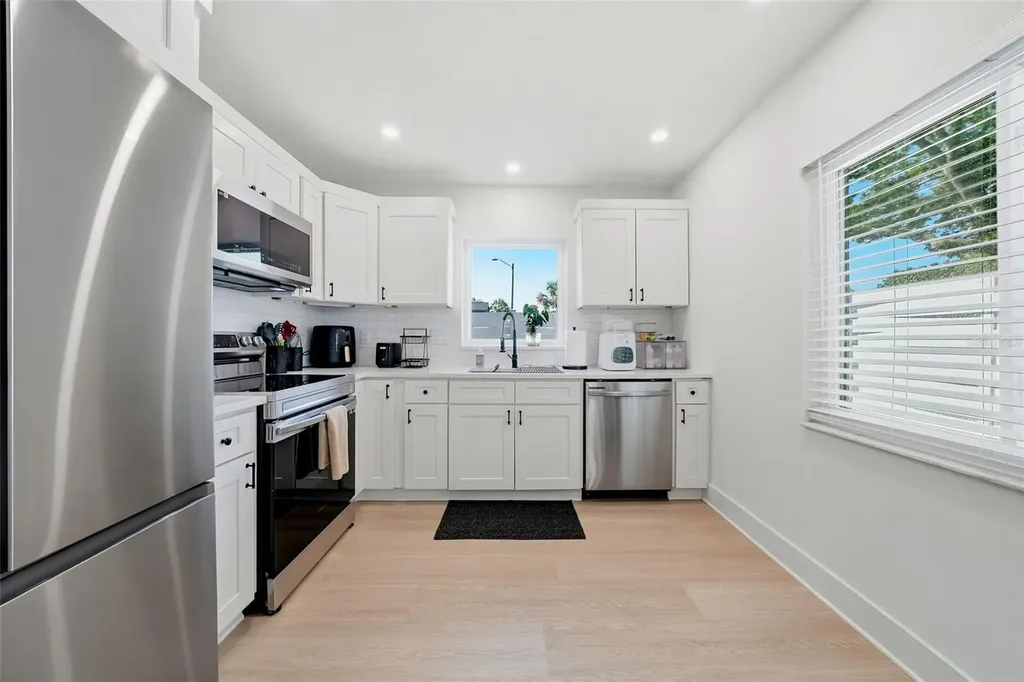 2600 Barksdale Court Clearwater FL 33761