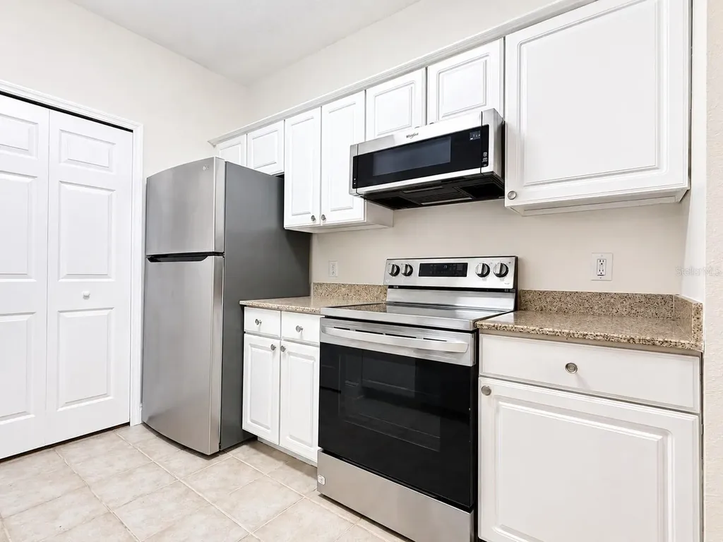 430 Southern Pecan Circle Winter Garden FL 34787