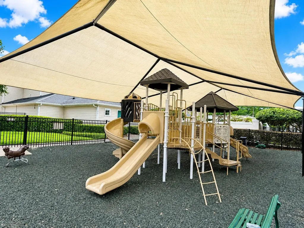 430 Southern Pecan Circle Winter Garden FL 34787