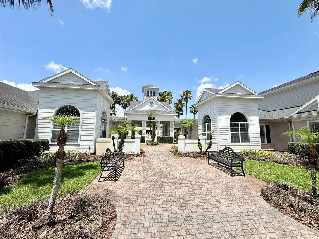 430 Southern Pecan Circle Winter Garden FL 34787