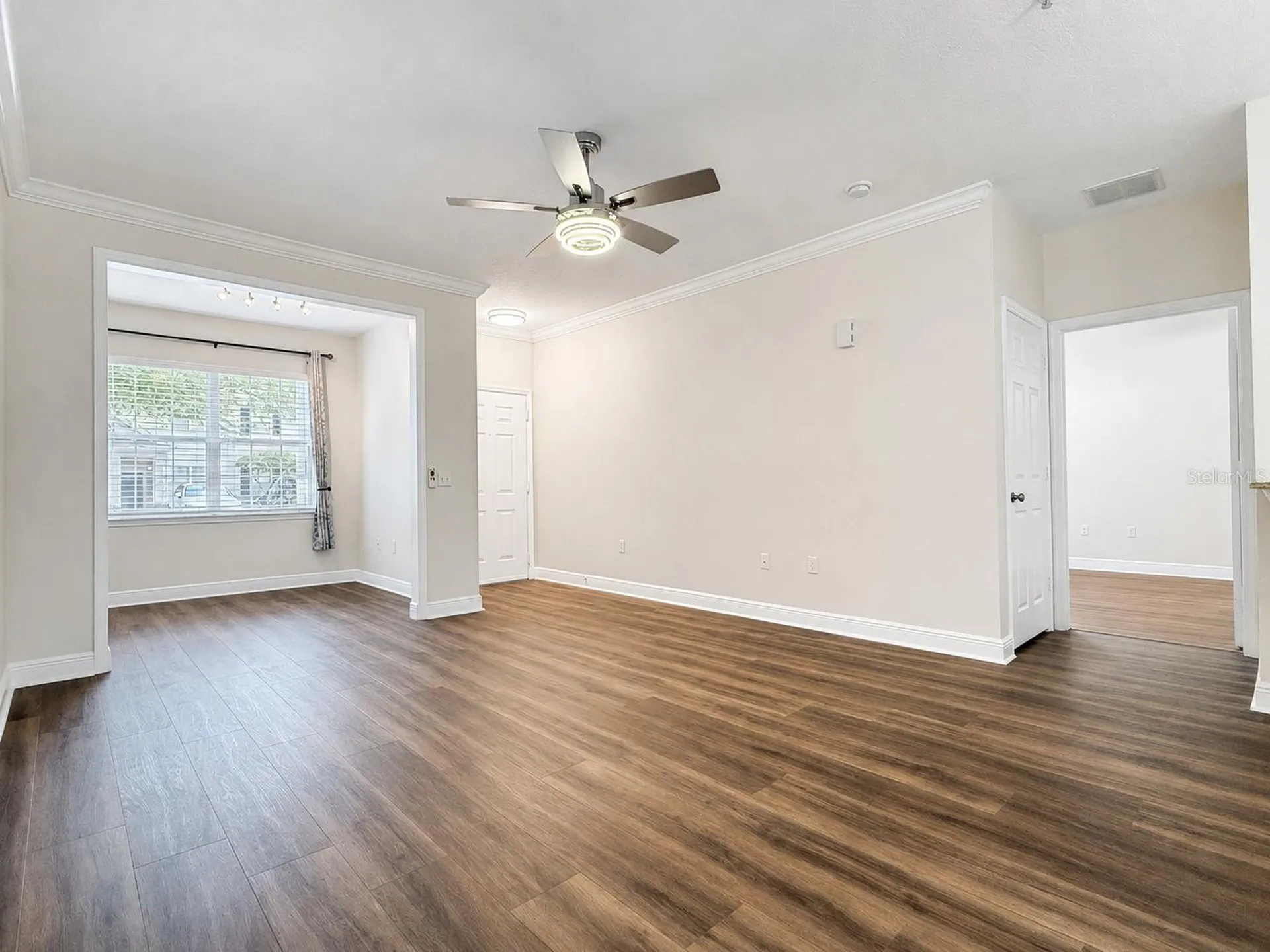 430 Southern Pecan Circle Winter Garden FL 34787
