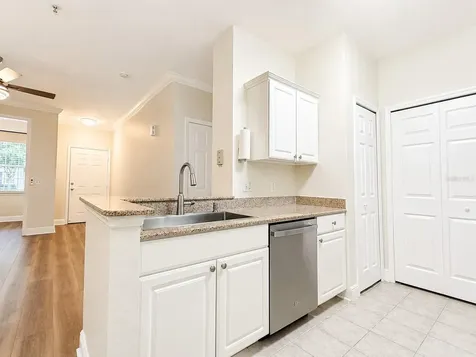 430 Southern Pecan Circle Winter Garden FL 34787