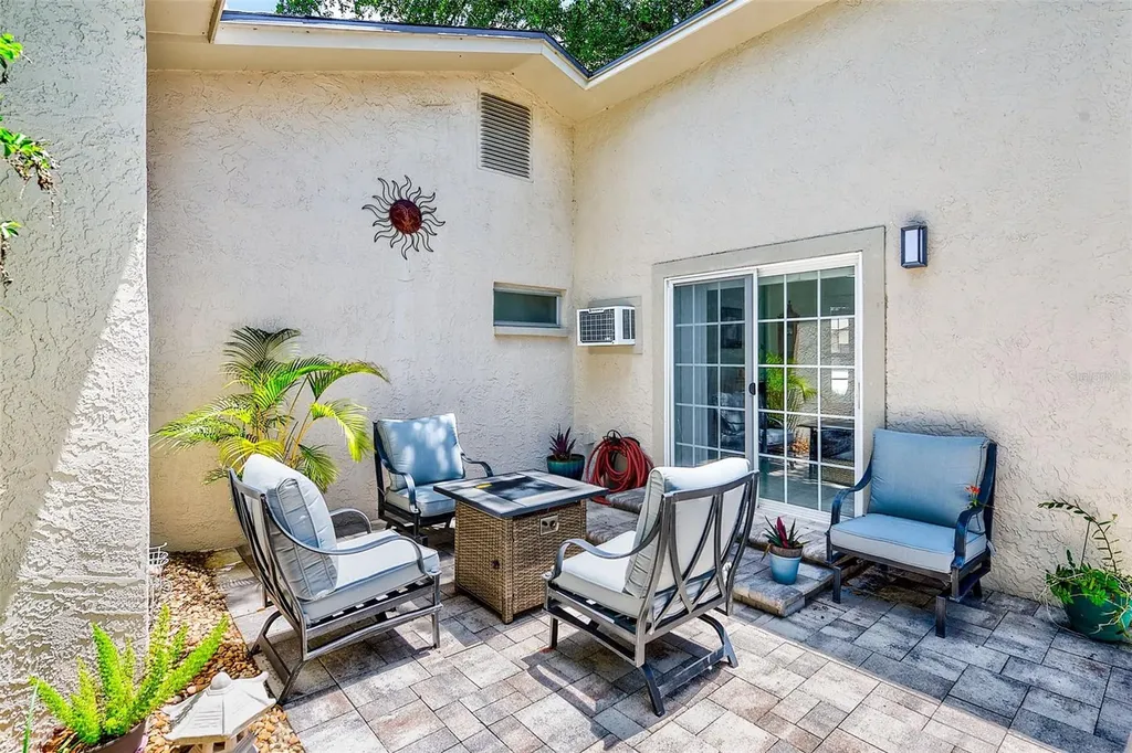 486 Belmist Court Dunedin FL 34698