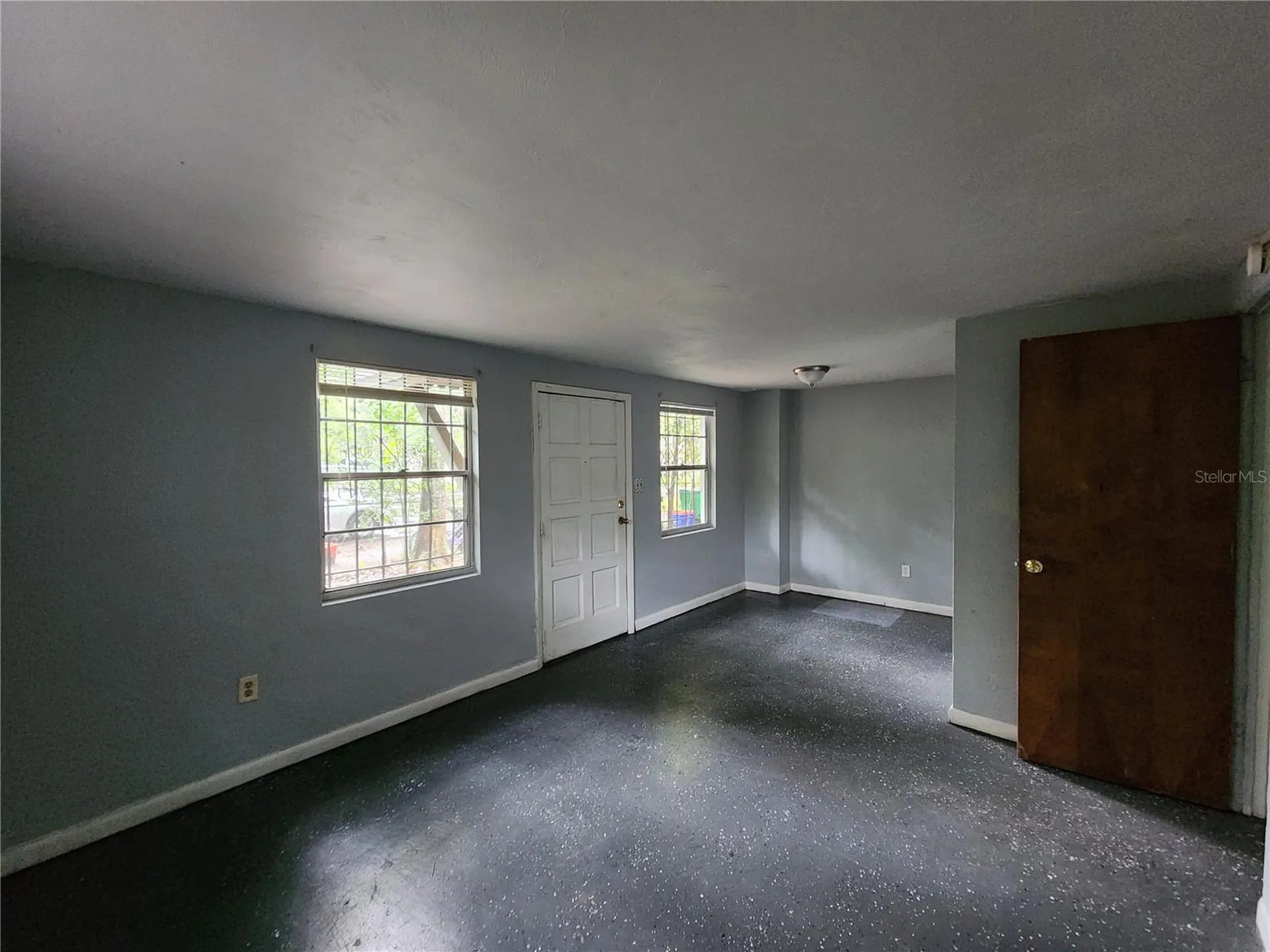 1958 NW 4 Street Gainesville FL 32609