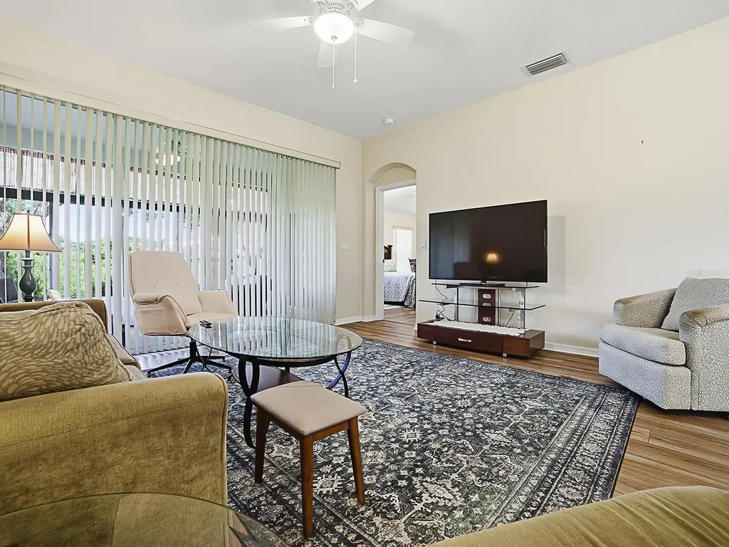 1431 Lake Villa Drive Tavares FL 32778