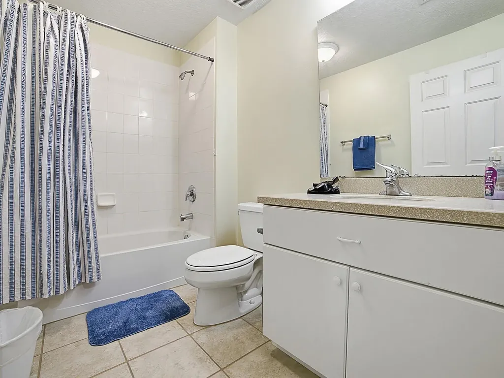 1431 Lake Villa Drive Tavares FL 32778