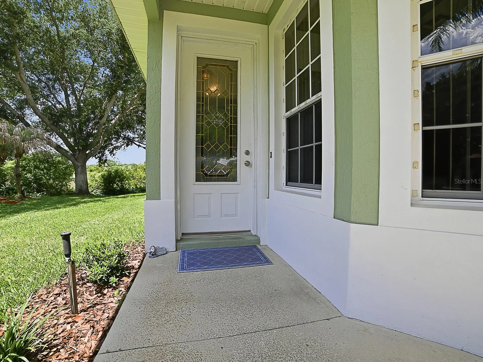 1431 Lake Villa Drive Tavares FL 32778