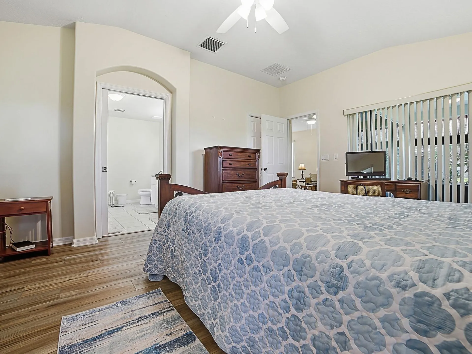 1431 Lake Villa Drive Tavares FL 32778