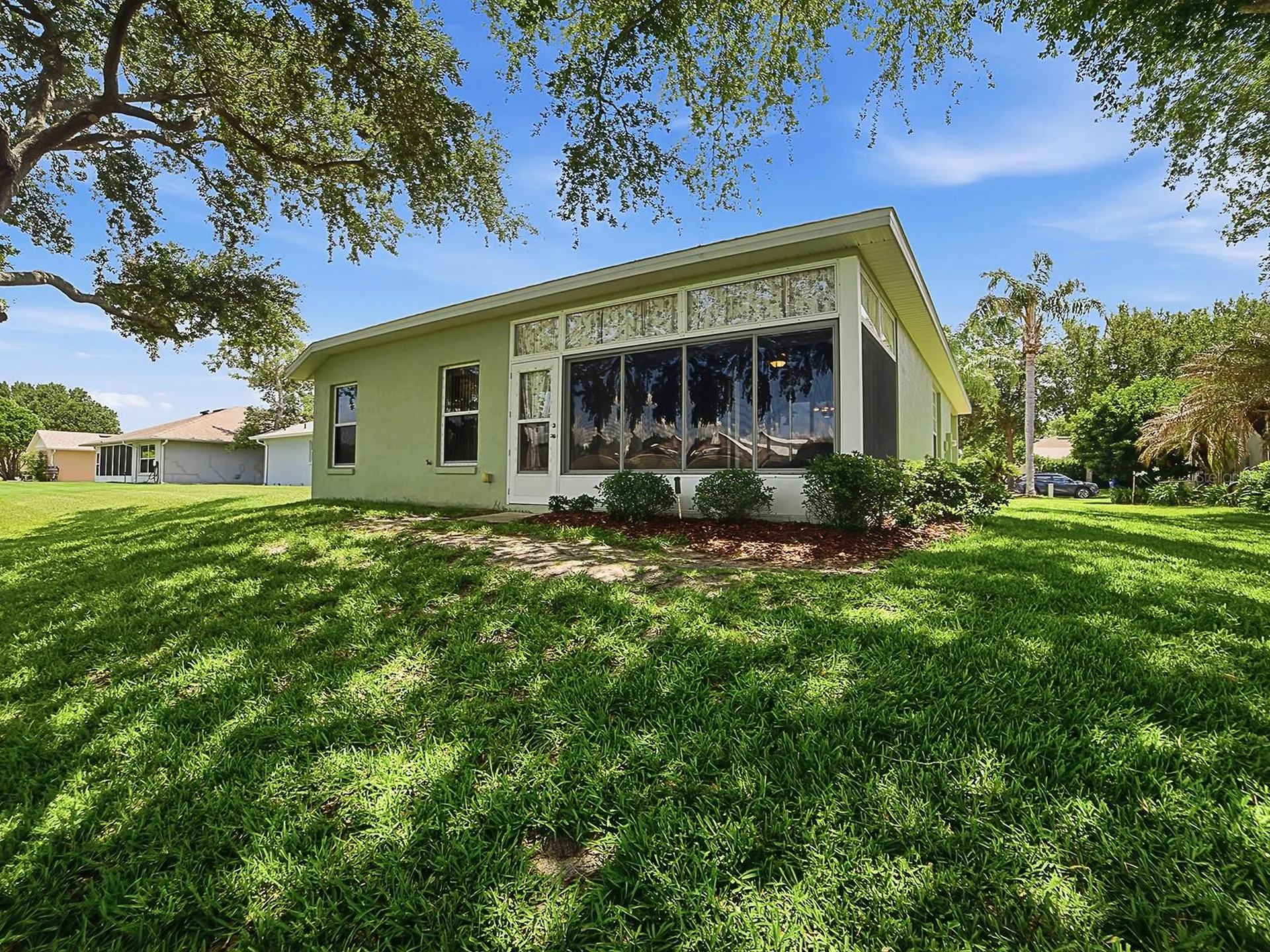1431 Lake Villa Drive Tavares FL 32778