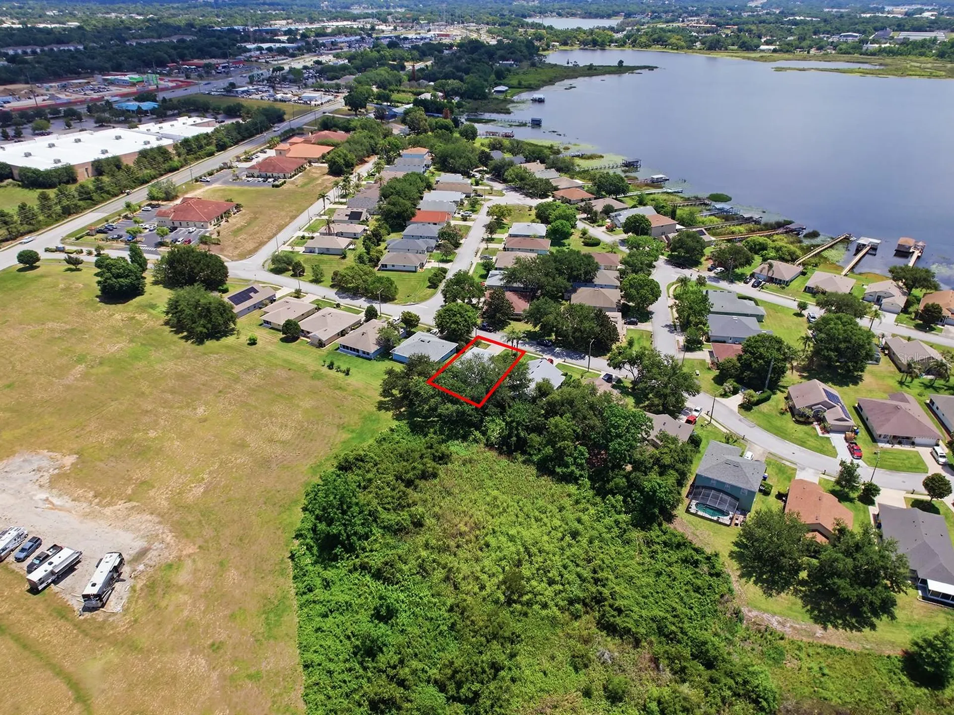 1431 Lake Villa Drive Tavares FL 32778