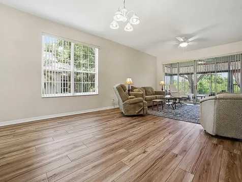 1431 Lake Villa Drive Tavares FL 32778